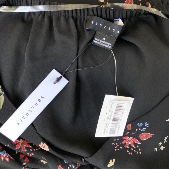 Sanctuary Dark Floral Long Sleeve Wrap Blouse NWT size Small - Picture 12 of 13